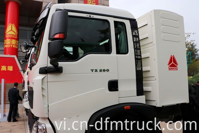 Howo Tx5 6x4 Electric Municipal Truck